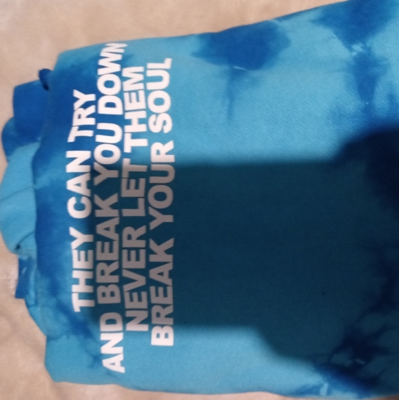 Phora Hoodie - Picture 3 of 4